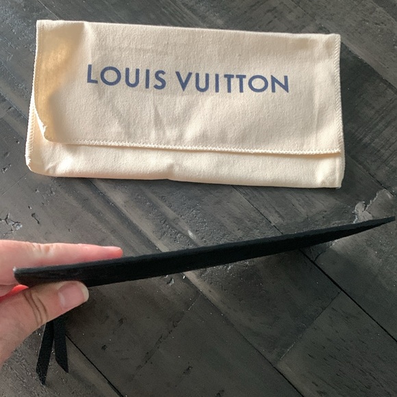 NEW Louis Vuitton Black Felicie Pochette Zippered Insert Black Leather bag - Picture 5 of 6